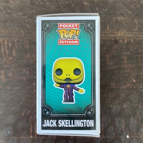 Nightmare Before Christmas Sally & Jack Blacklight Funko Keychain - Picture 4 of 6